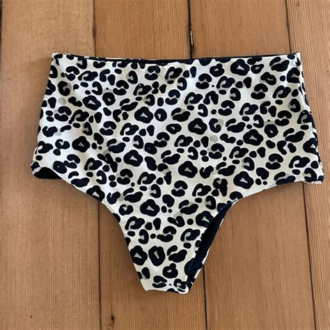 Swim Hawaiian Reversible Leopard High Waisted Bikini Bottom Aerie