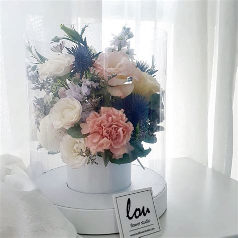 Garden Floral Box Lou Flower Studio