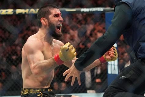 Islam Makhachev Submits Dustin Poirier At Ufc 302 To Defend Lightweight