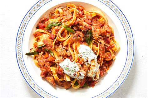 Slow Cooker Chicken Ragù With Herbed Ricotta Recipe Recipe Chicken Slow Cooker Recipes Easy