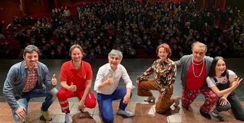 Vincenzo Salemme Sul Palco Del Teatro Verdi Di Firenze