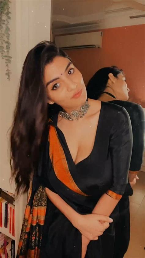 Anveshi Jain In Black Backless Saree Is All About Hotness Wi