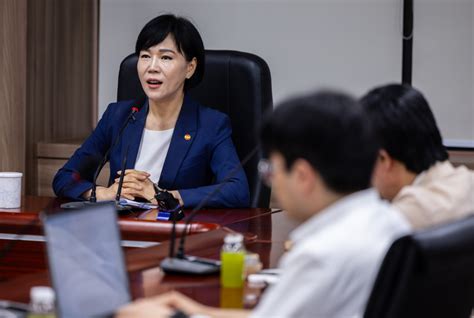 3년 임기 채운 전현희 “휴식은 사치핵 오염수 저지 힘 보탤 것” 시사저널