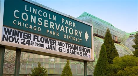 Lincoln Park Conservatory Tours - Book Now | Expedia