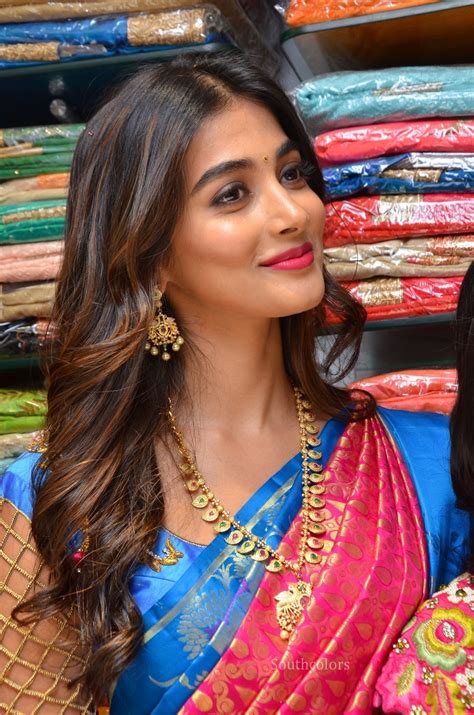 Pooja Hegde Traditional Saree Photos At Anutex Shopping Mall Launch