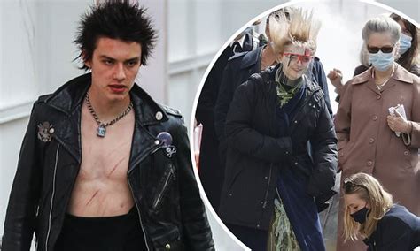 Sex Pistols Biopic Filming Is Shut Down After A Covid Outbreak Sparked By Mosh Pit Scenes