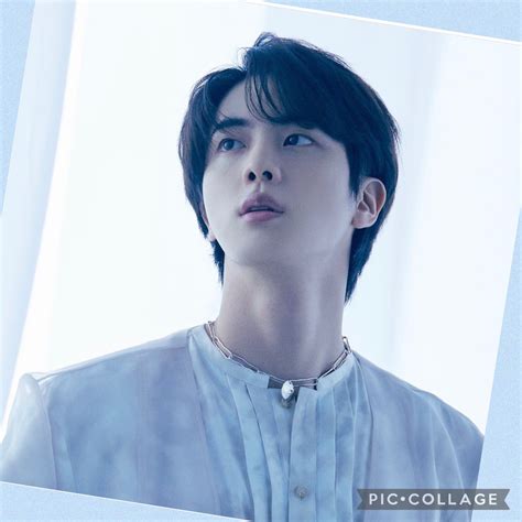 Bts Community Posts 💗🐹jin Time🐹💗 Jinくん今日は初雪だよ ️ ️ 今日の雪は積もりそう☃️ ベランダや植木に雪が積もって来たよ ️ 韓国ではカップルで初雪