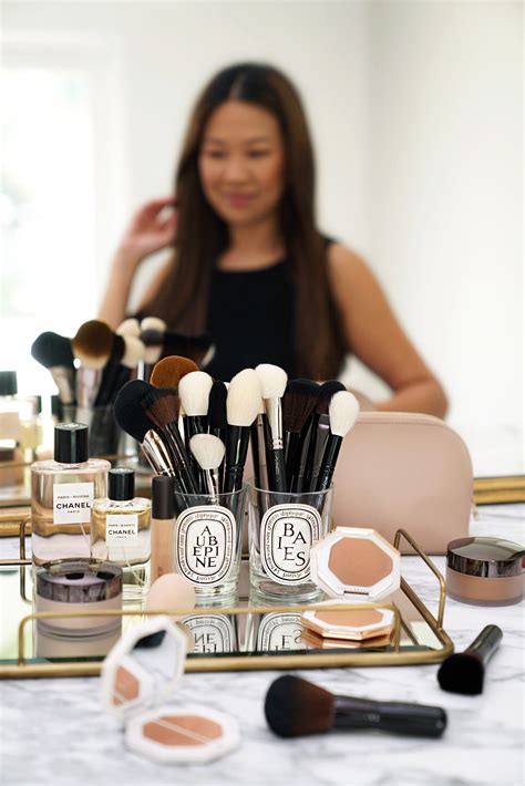 Amy Karlson: Top Makeup Brushes for the Face + Cheeks