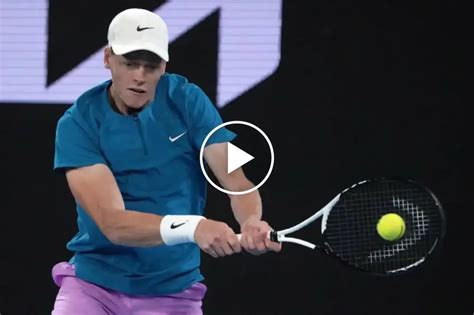 Australian Open: Jannik Sinner vs Marton Fucsovics' highlights