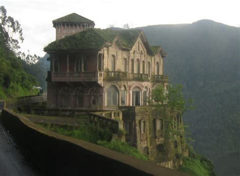 Tequendama Coralie Florino