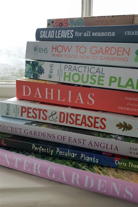 The Best Gardening Books Of The Year The Middle Sized Garden