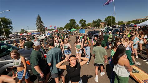 Rocky Mountain Showdown Fans Show School Pride Dance Moves And More