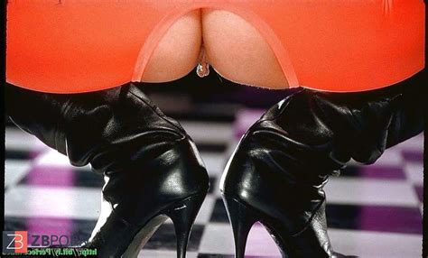 Domme And Victim ZB Porn