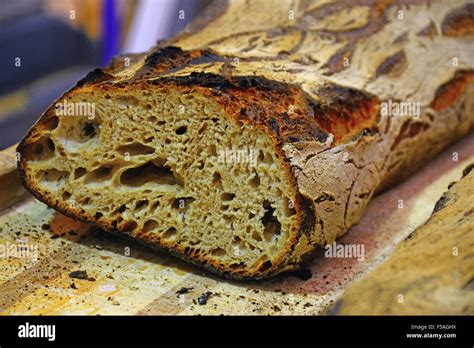 Cut Bread Hi Res Stock Photography And Images Alamy