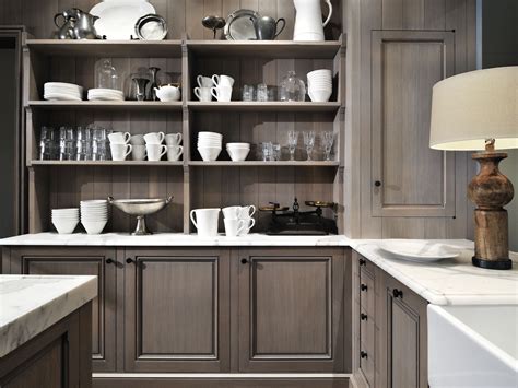 Washing Kitchen Cabinets