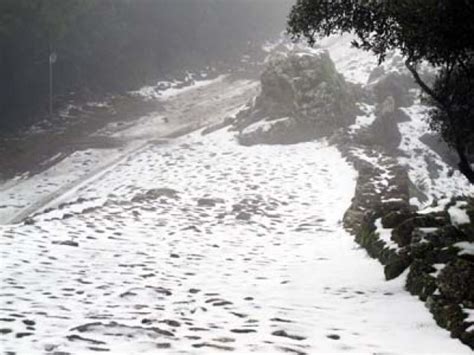 Si Imbiancano I Dintorni Di Palermo La Neve Arriva Anche A Pantelleria