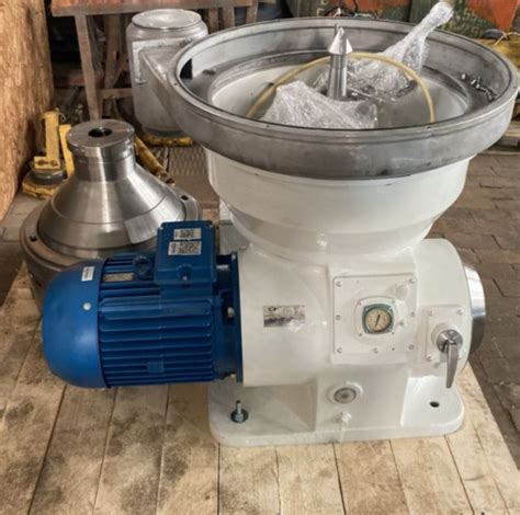 Сепаратор сливкоотделитель Ж5-ОС2-НС купить в Екатеринбурге по цене 1 ...