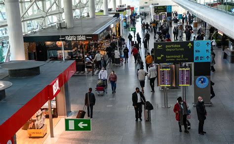 Taxa De Seguran A Nos Aeroportos Portugueses Aumenta Expresso