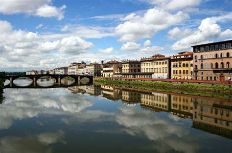 The Arno River In Florence Italy Tuscany Travel Firenze Italy Travel