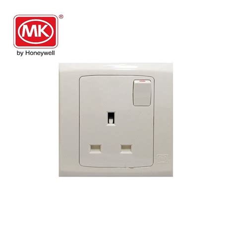 Mk 13a 1 Gang Sp Switch Socket Canvas General Trading Llc