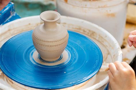 Master Class In Pottery Stock Image Image Of Hand Wheel 100141693