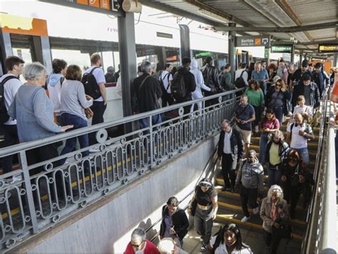 Quatre Detinguts Pel Robatori De Coure Que Va Collapsar Rodalies El