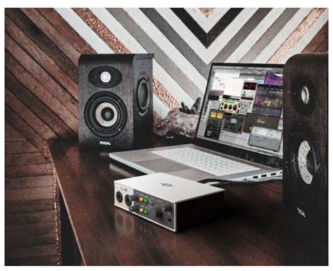 Купить Внешняя звуковая карта с USB UNIVERSAL AUDIO VOLT 2 - цена ...