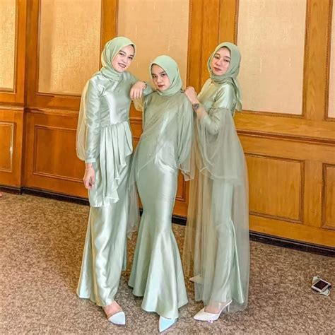 Rekomendasi Model Baju Bridesmaid Yang Cantik Dan Trendy Untuk Kamu