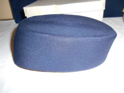 ANCIENNE TOQUE D UNIFORME calot Armée de l air Georgette de Trèze