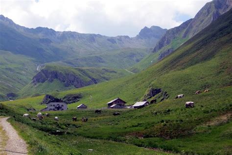 Rifugio Caldenave In Val Campelle Artofit