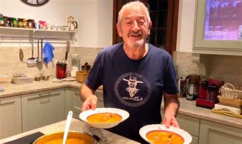 Sopa de pescado en casa de Karlos Arguiñano Karlos Arguiñano