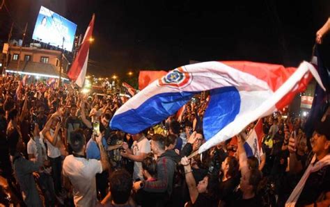 Paraguayos Mantienen Protestas Frente A Tribunal Electoral Al