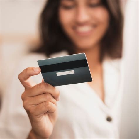 Credit Card Fraud Tips To Keep Your Credit Card Information Safe