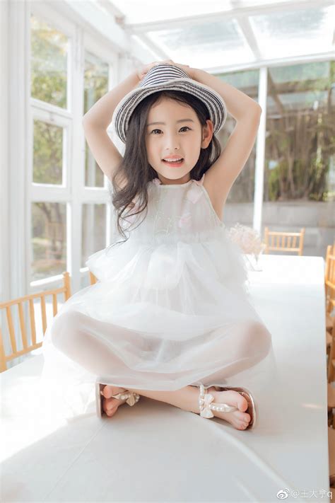 Ti U Ti N N C V P Gi Ng H T Tr Ng B Chi C D O N S Tr Th Nh Hot Girl T Ng Lai