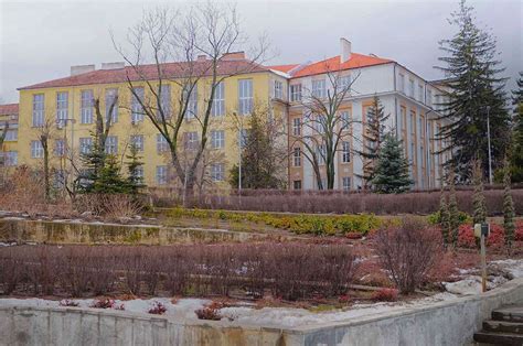 Софийска гимназия по строителство, архитектура и геодезия „Христо Ботев ...