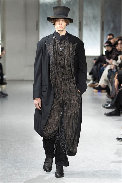 Yohji Yamamoto POUR HOMME A W 2023 24 COLLECTION Yohji Yamamoto ヨウジ