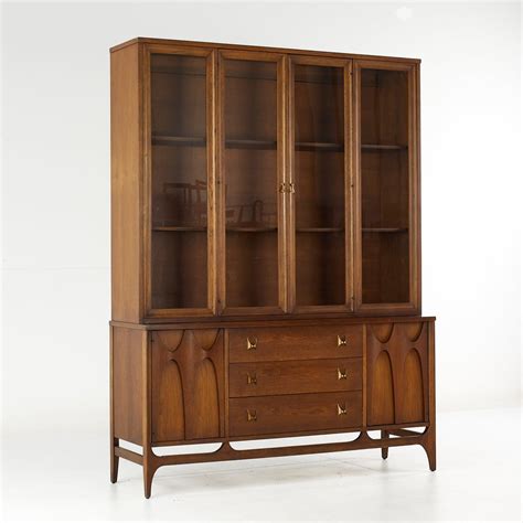 Broyhill Brasilia Mid Century Walnut Buffet And Hutch Mcm Modern