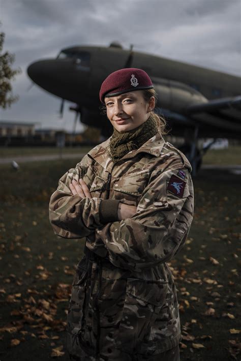 First Female Soldier Passes Demanding Airborne Forces Test Guernsey Press