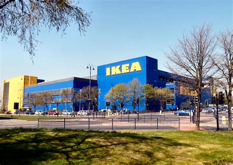 Ikea Manchester © Gerald England :: Geograph Britain and Ireland