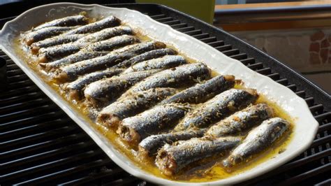 Sardines In Olive Oil With The Smell Of Smoke Top Recipe Hd