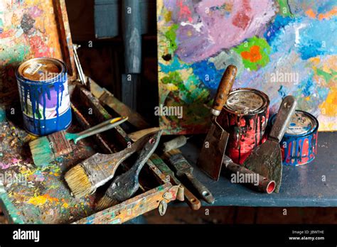 Art Equipment In Artists Studio Stock Photo Alamy