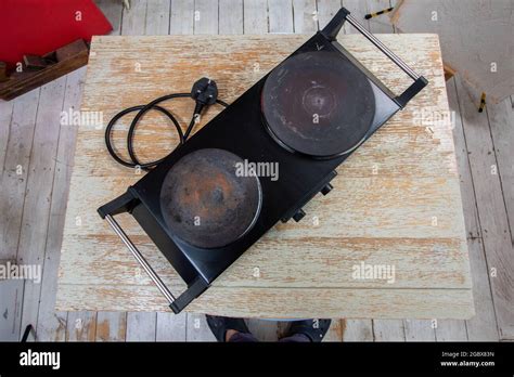 A Duronic Electric Two Ring Hot Plate A Very Useful Temporary Fix When The Kitchen Was Being