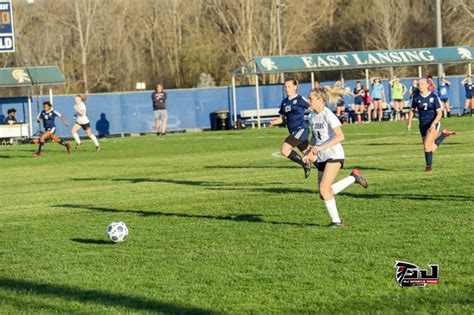 Varsity Soccer Photo Gallery Vs East Lansing Sj Sports Page