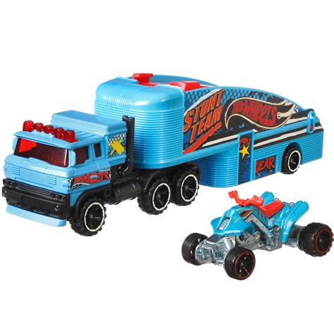 SET CAMION SI MASINA SPORT HOT WHEELS STUNTIN SEMI SuperHeroes ToysZone Eurostoc Ro