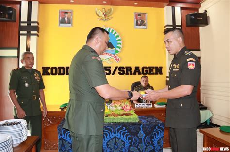 Upacara Puncak Peringatan Hari Juang Ke Tni Ad Dandim Sragen