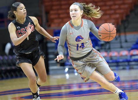 Boise State Women Open Season With 74 63 Win Over Big West Favorite