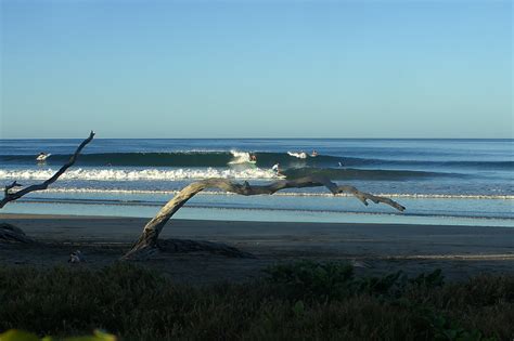 The Best Surf Spots In Costa Rica According To Carlos Muñoz