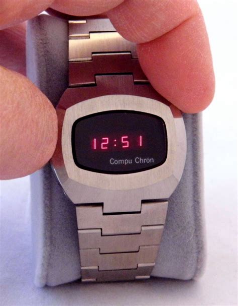Vintage Compu Chron Men's Digital Quartz Wrist Watch, Red LED Display