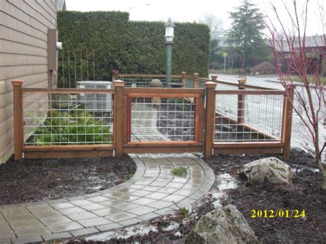 17 Awesome Hog Wire Fence Design Ideas For Your Backyard