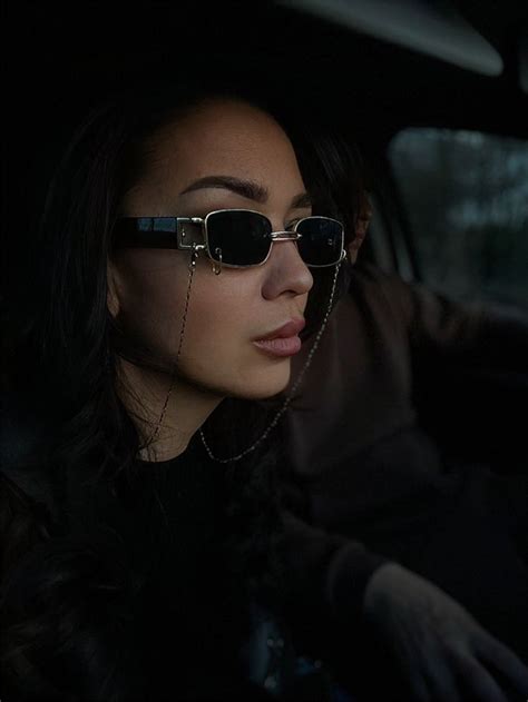 Солнцезащитные очки, фото на телефон, фото в машине эстетика, девушка в ...